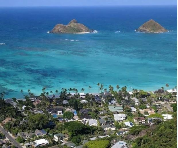 snorkeling in oahu with snorkel gear