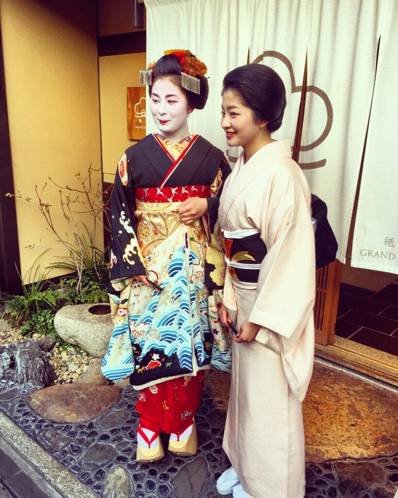 geisha gion district kyoto japan