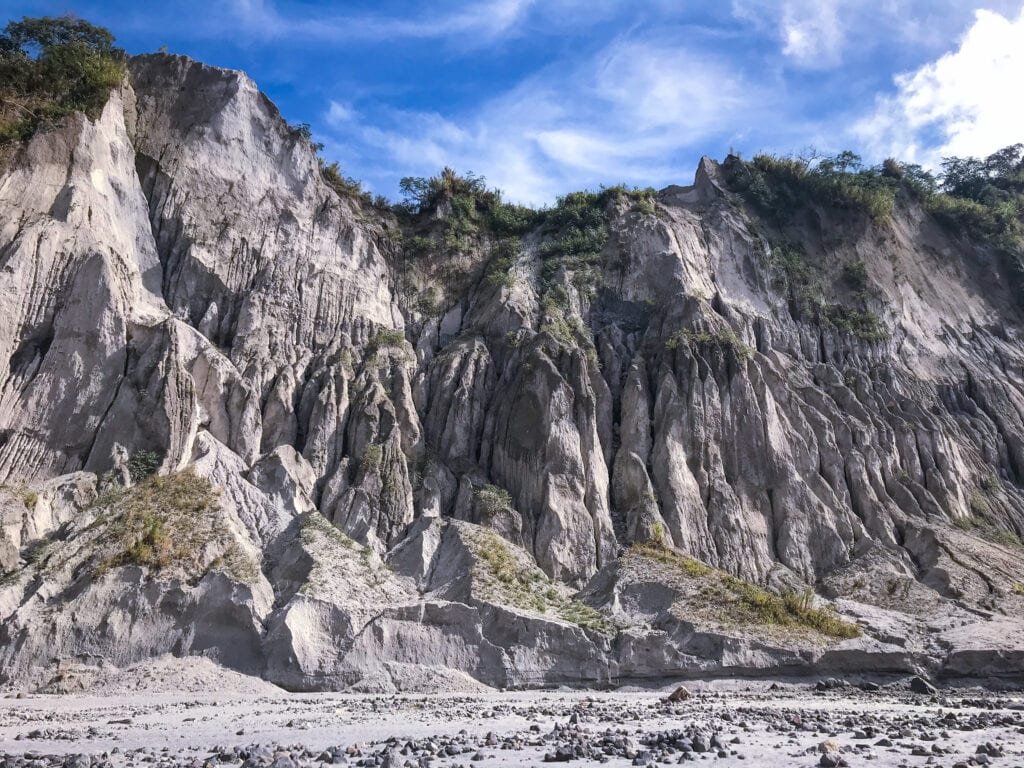 mount pinatubo crater luzon philippines