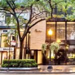 [2023 GUIDE] The Best 16 Places for Shopping in Chicago | TrotterHop