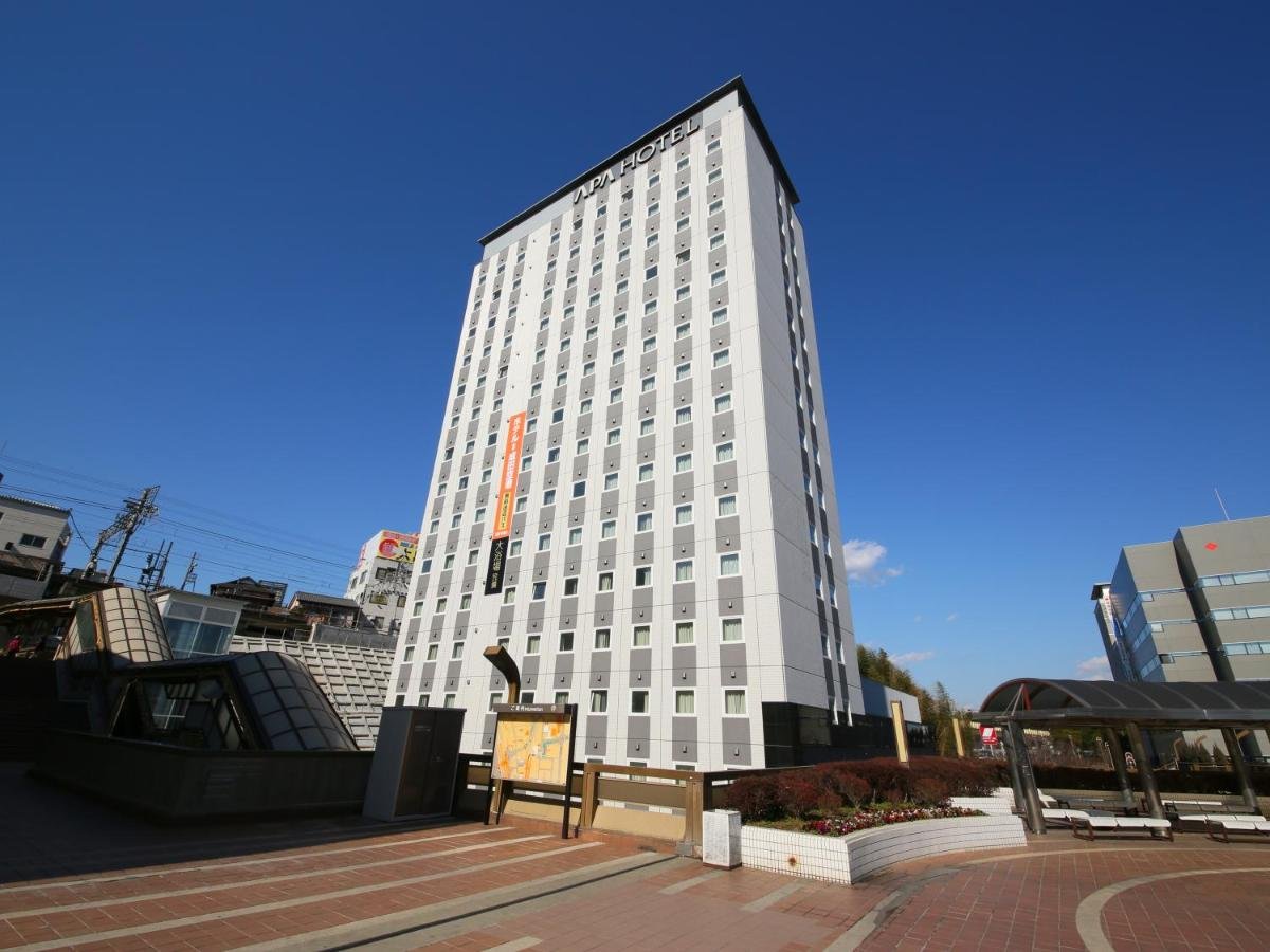 convenient hotels 
