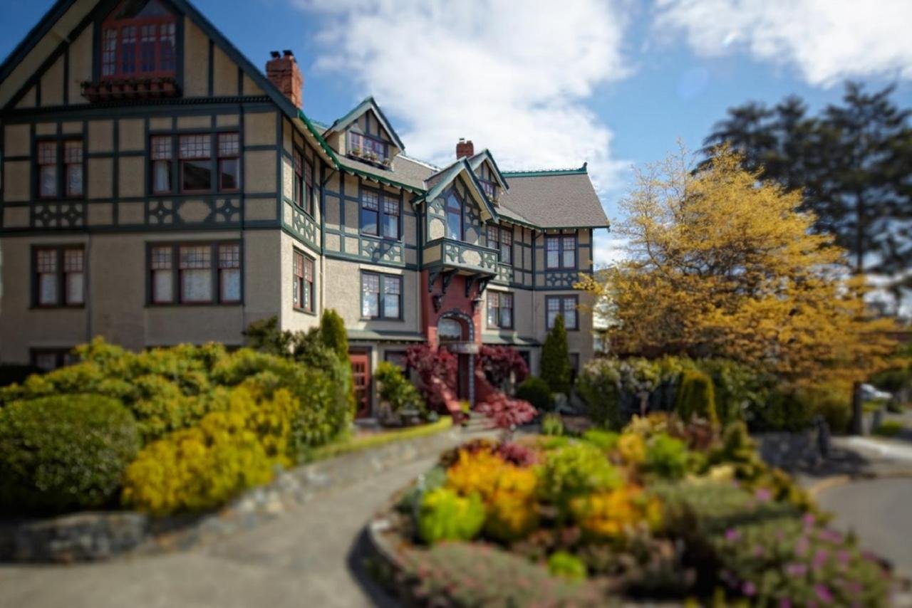 Gallery image of this property