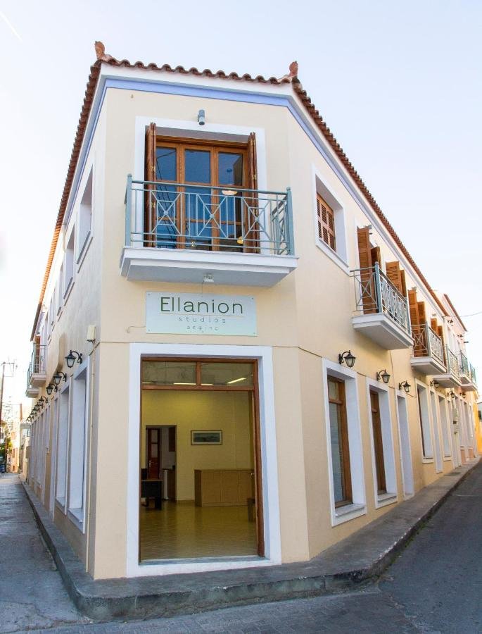 Gallery image of this property