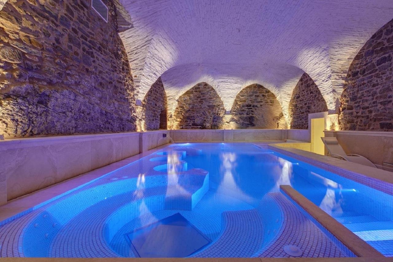 Gallery image of this property