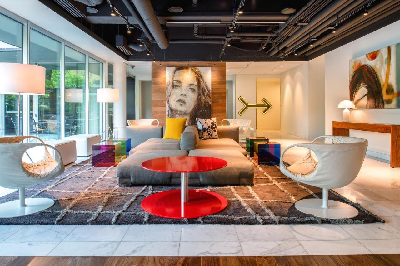 Gallery image of this property
