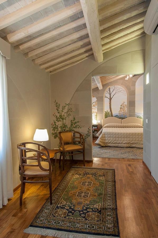 Gallery image of this property