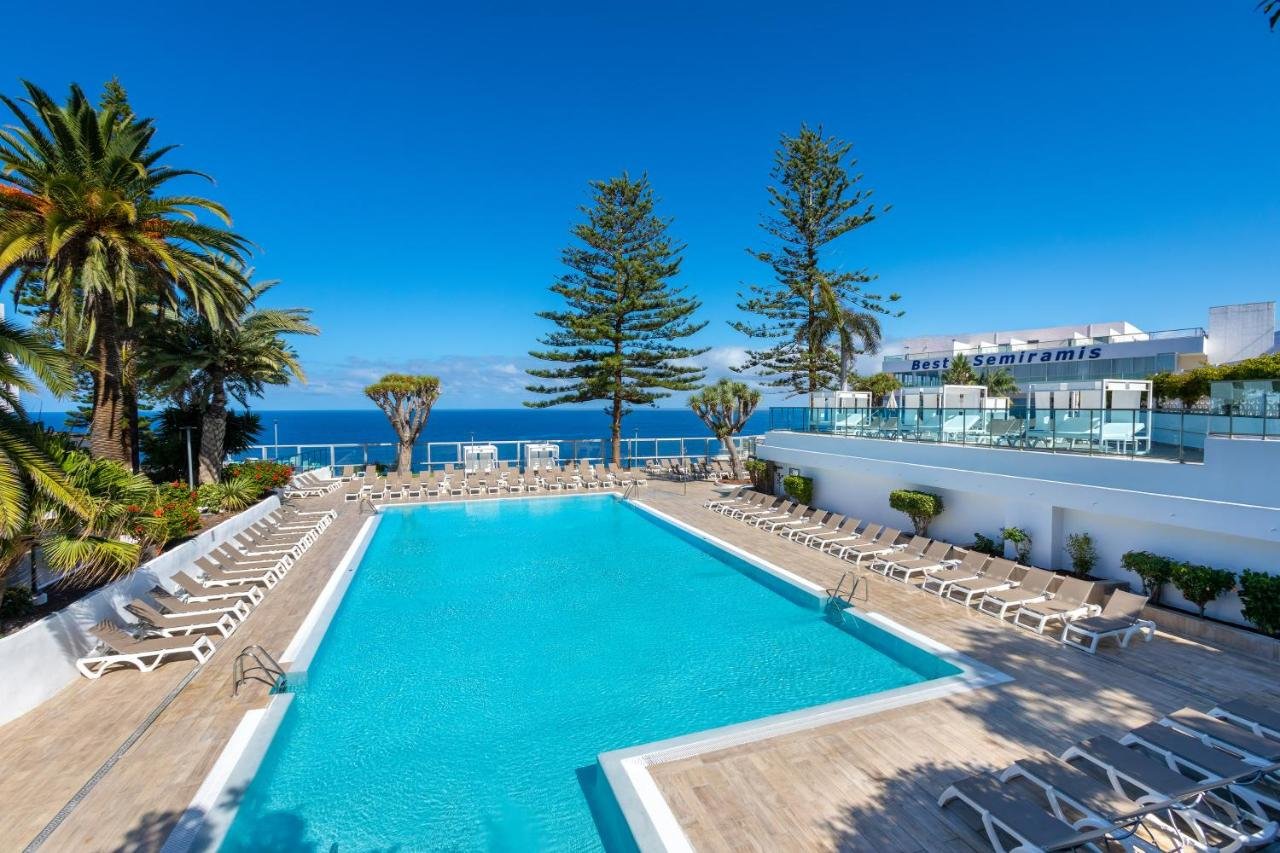 Gallery image of this property