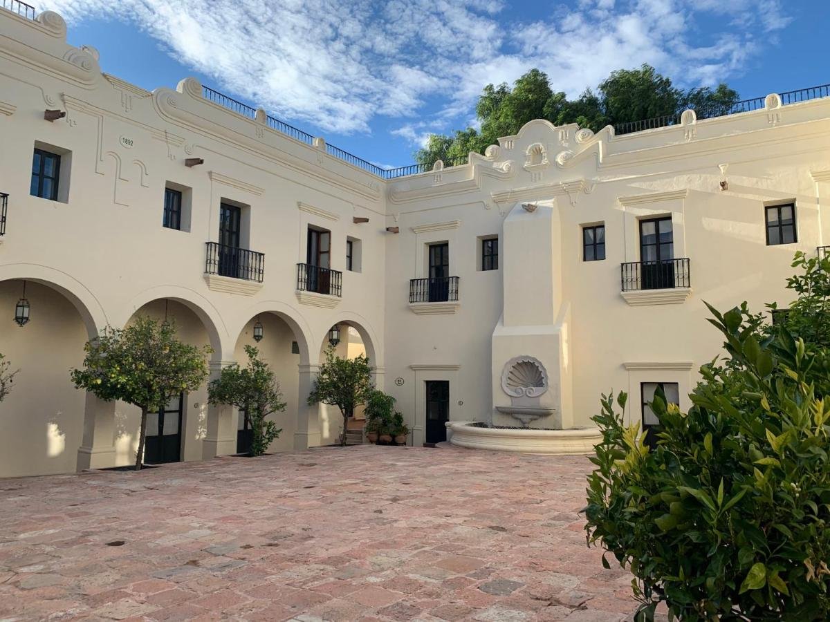Gallery image of this property