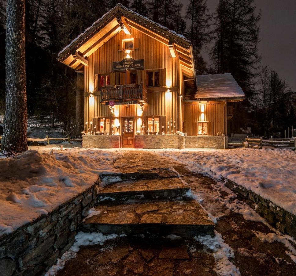 Gallery image of this property