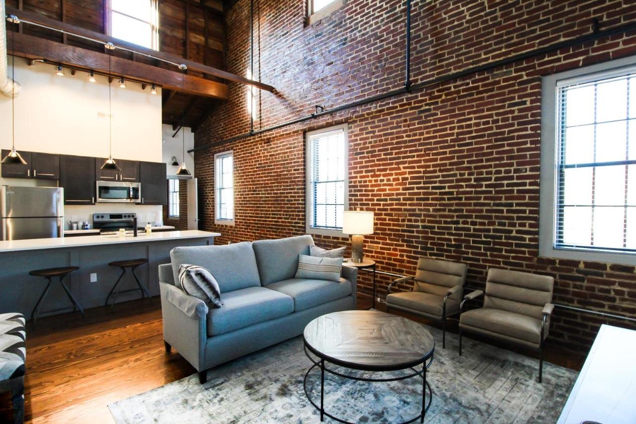 Gallery image of this property