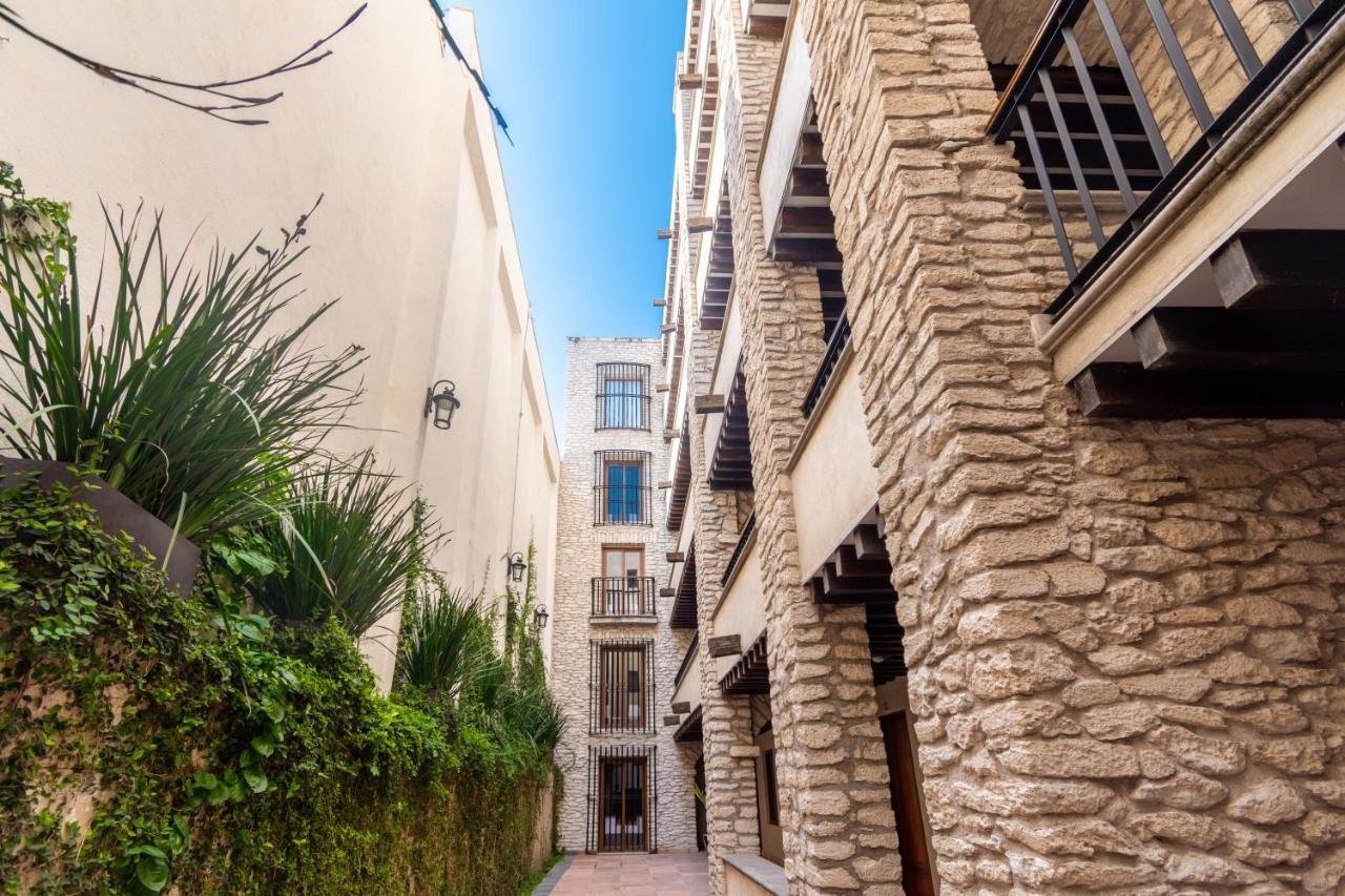 Gallery image of this property