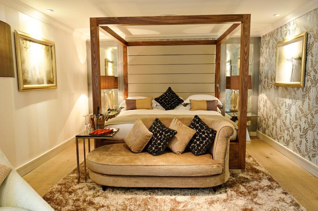 Gallery image of this property