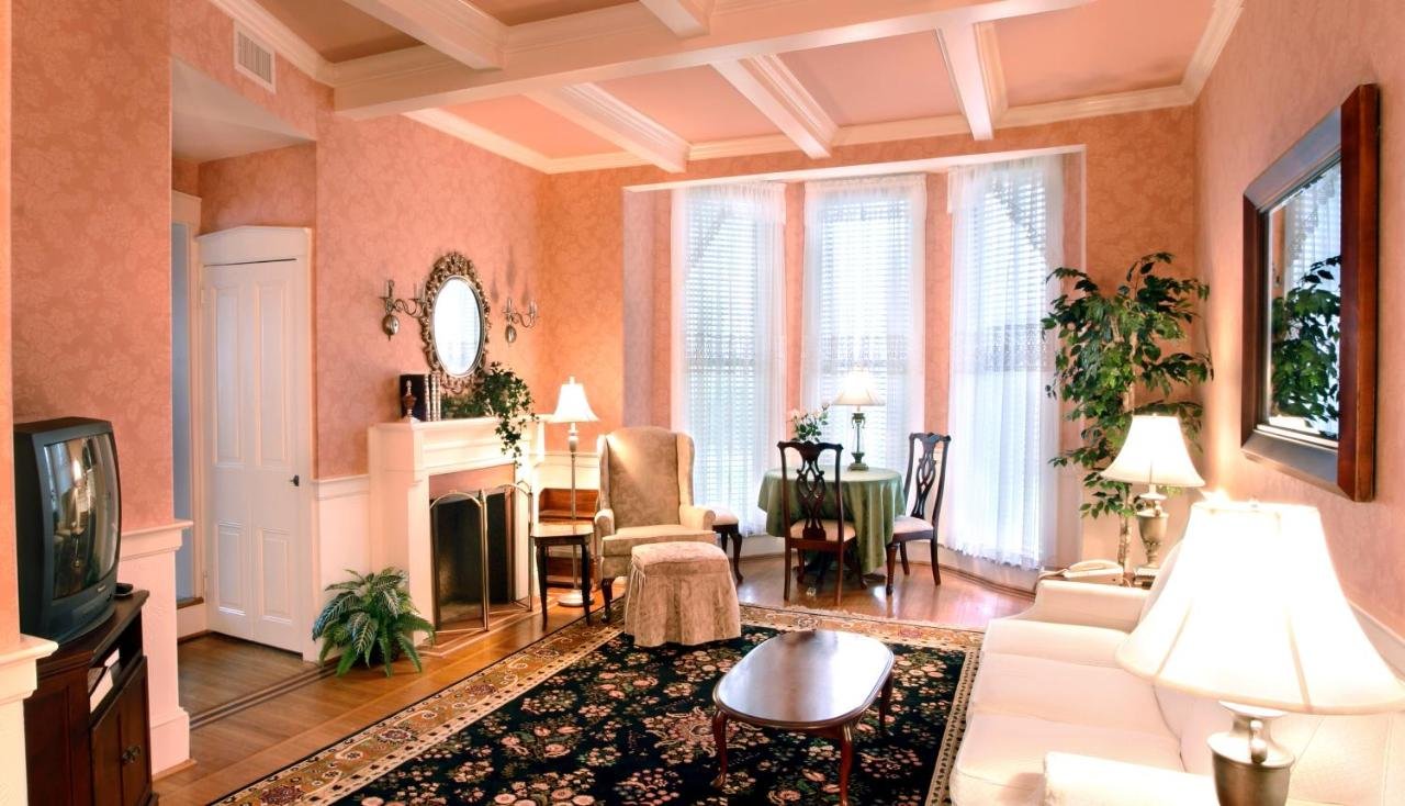 Gallery image of this property