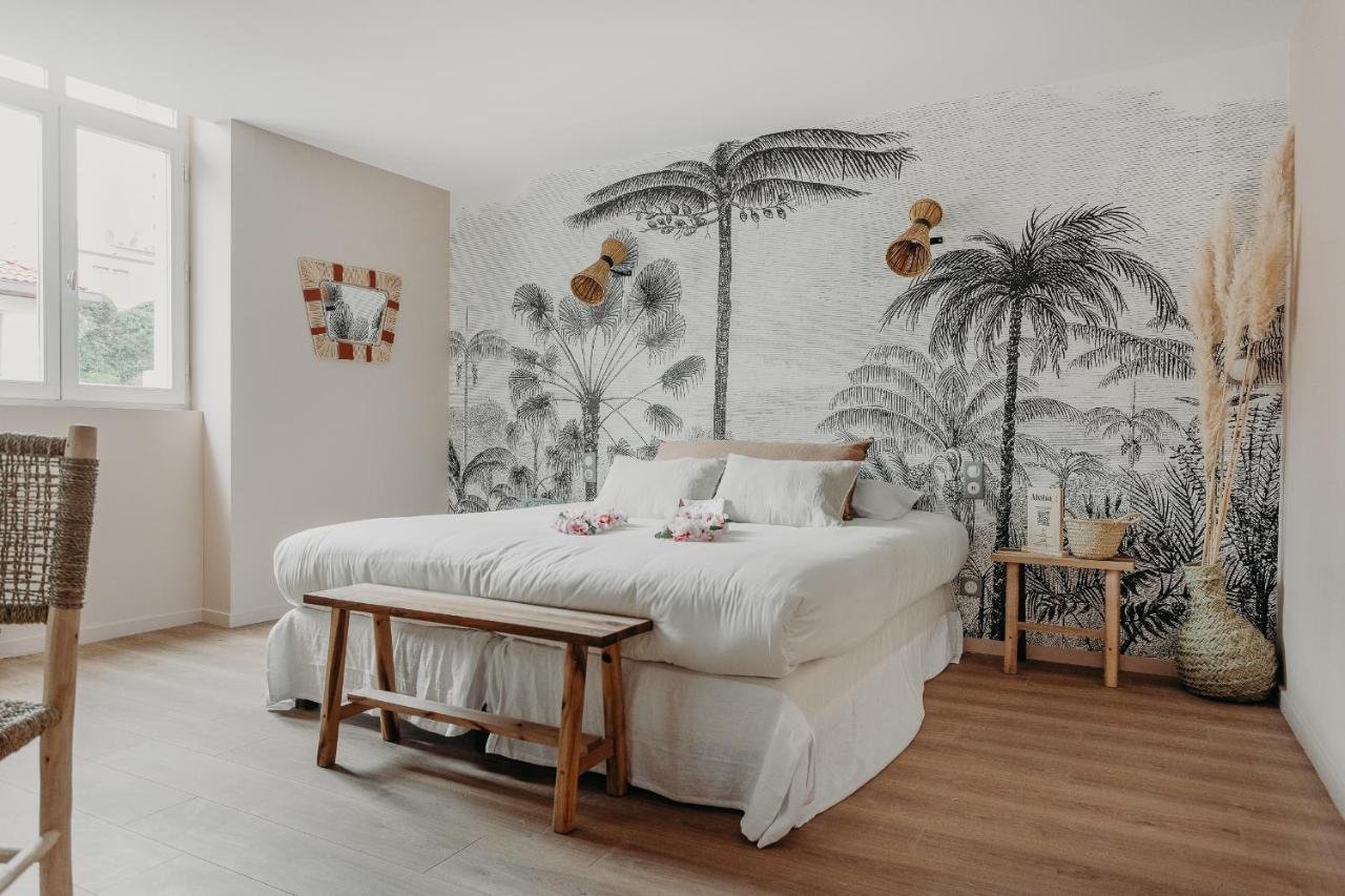 Gallery image of this property