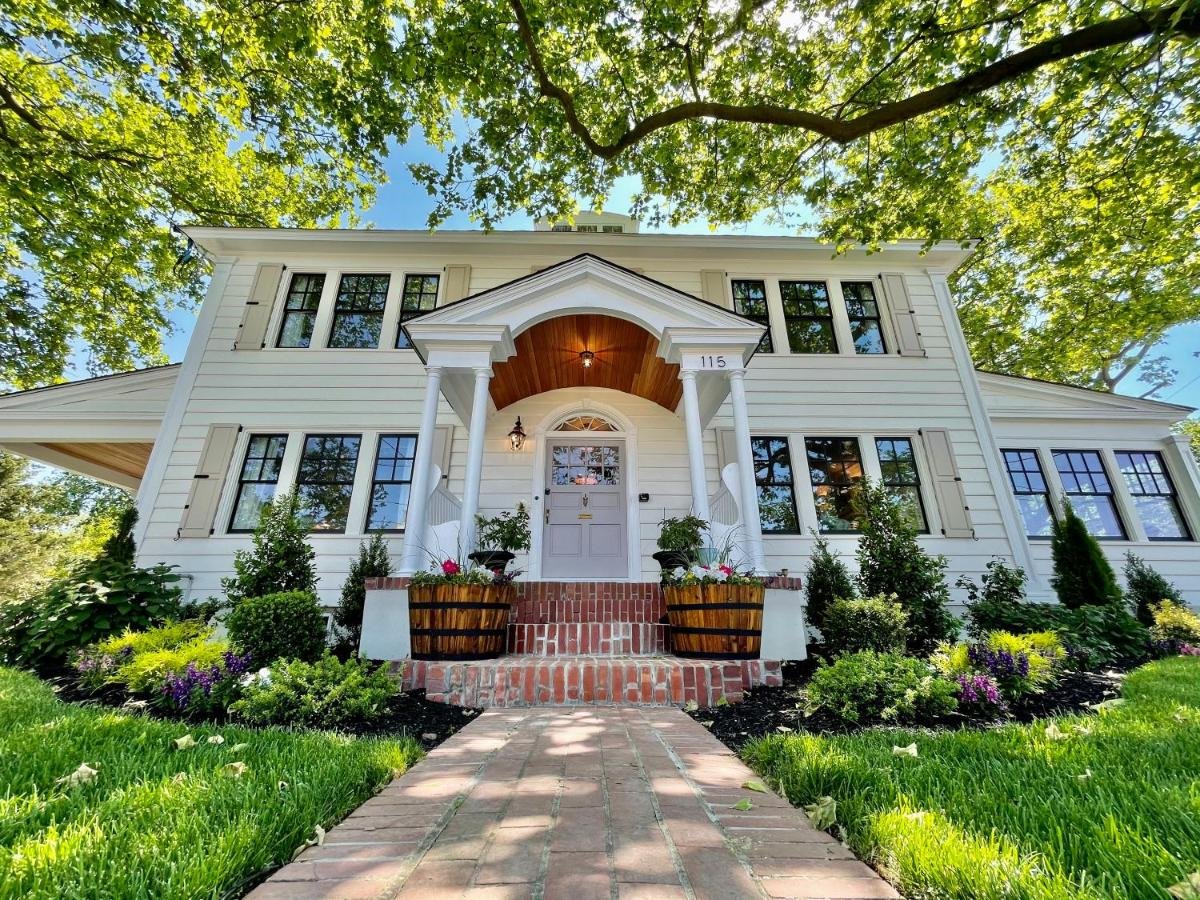 Gallery image of this property