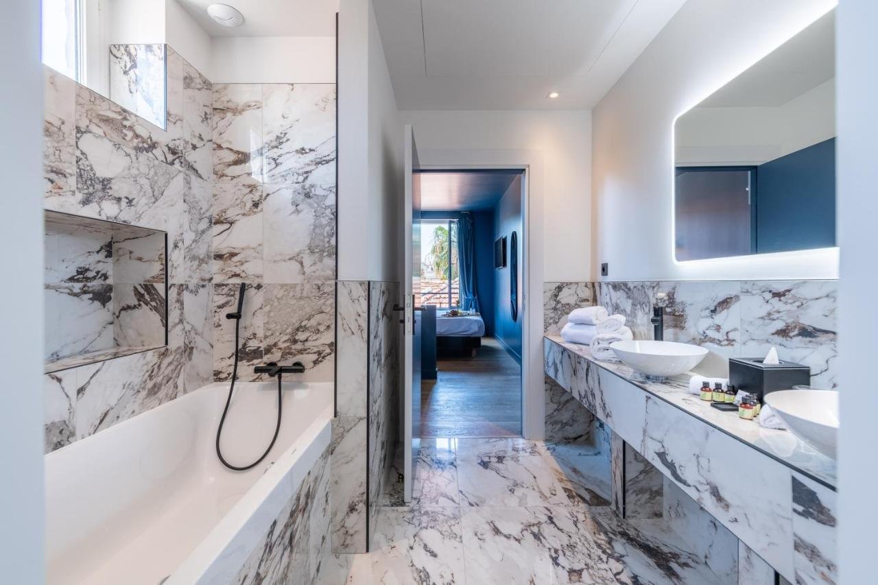 Gallery image of this property