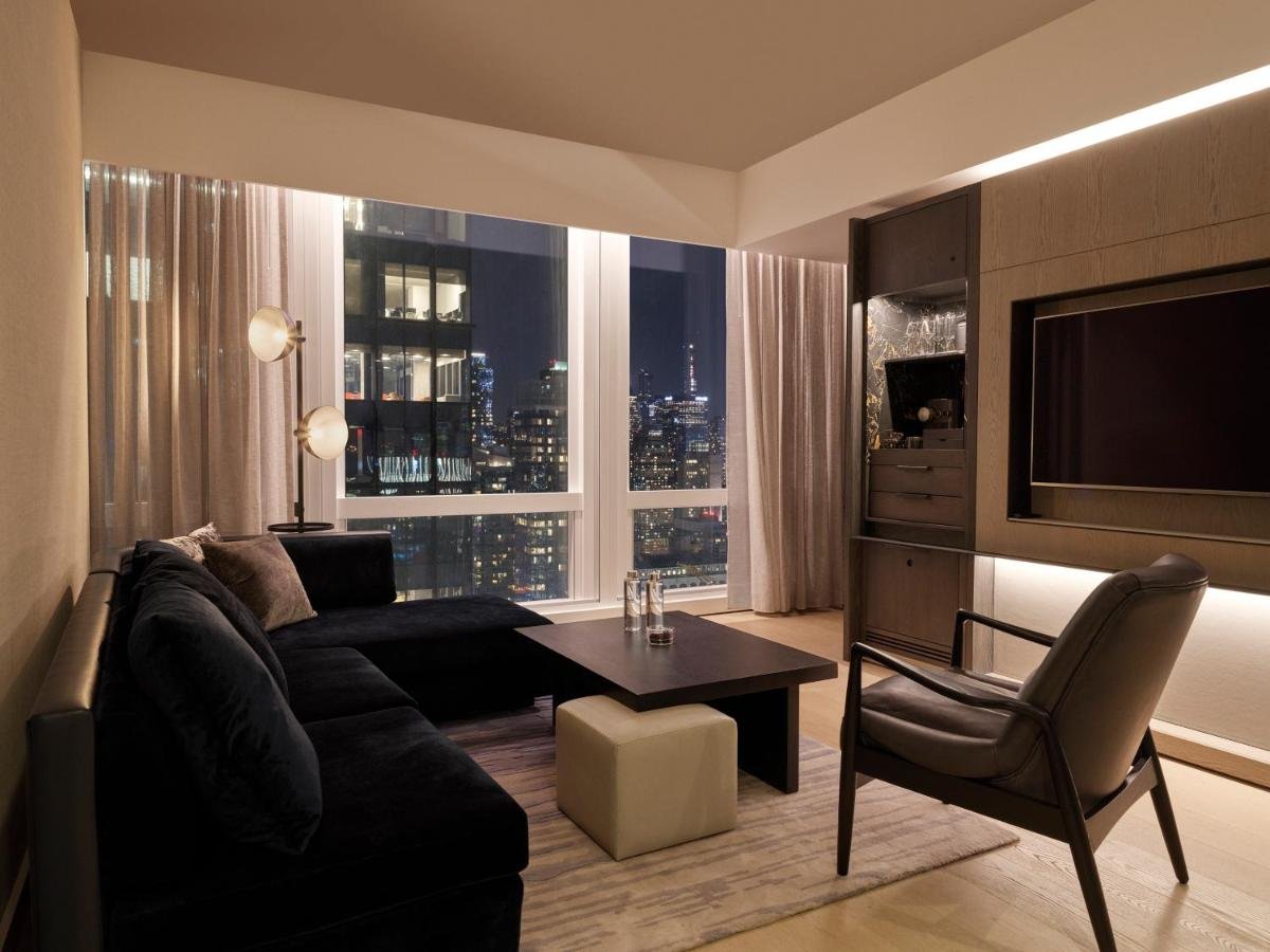 Gallery image of this property