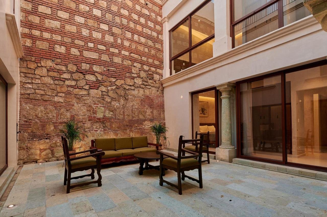 Gallery image of this property