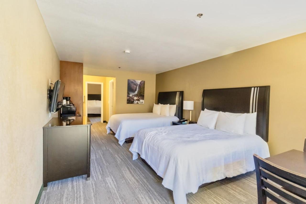 Gallery image of this property