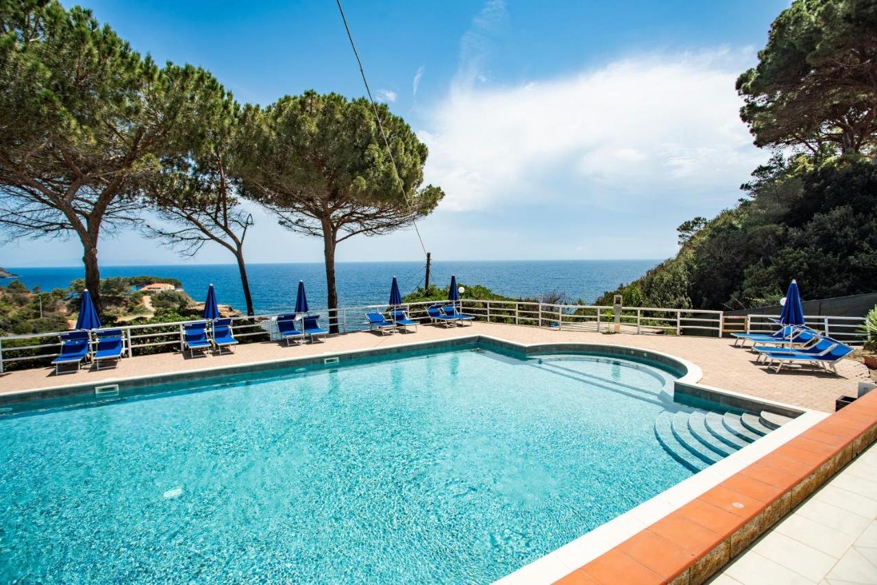 Gallery image of this property