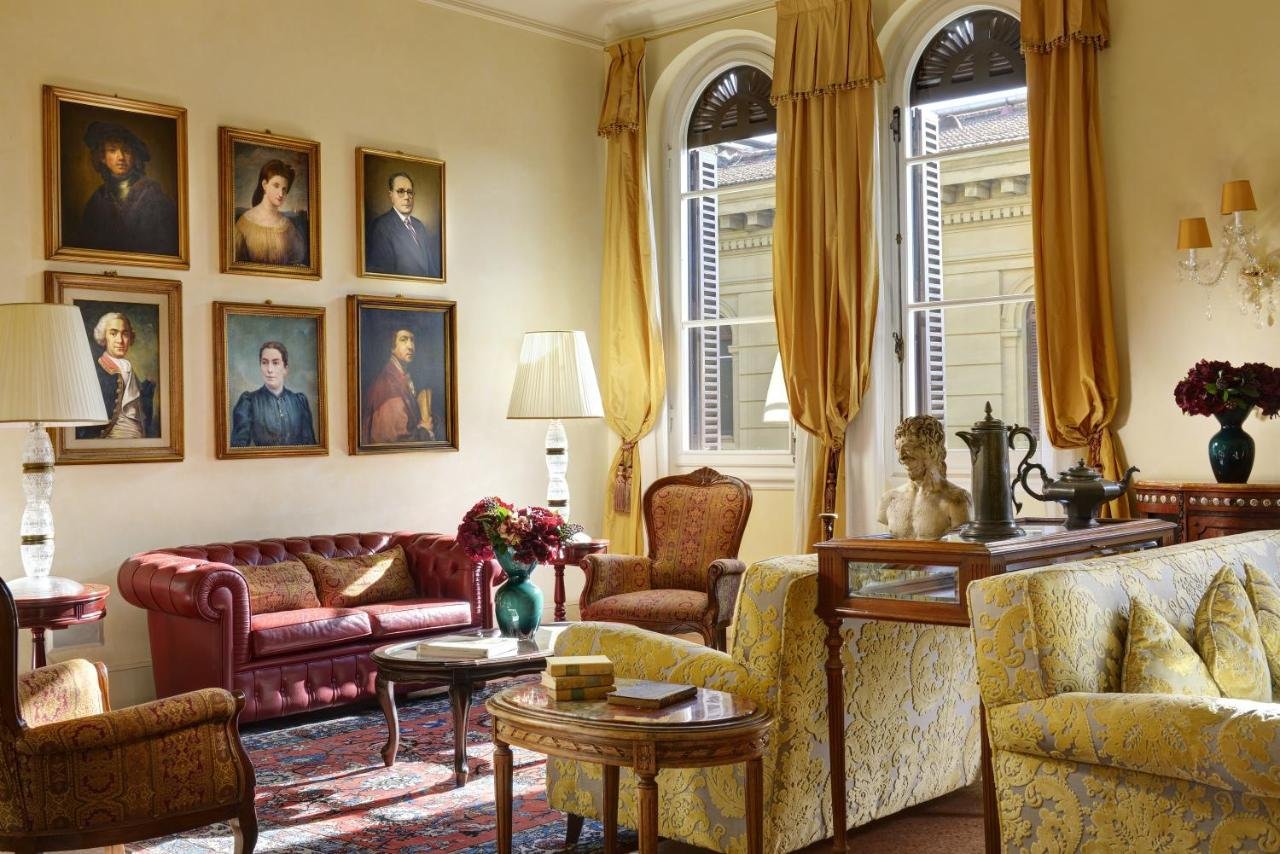 Gallery image of this property