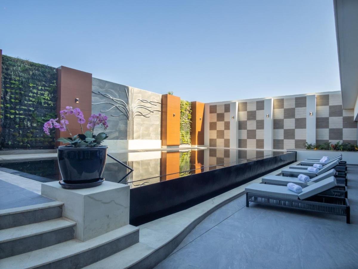 Gallery image of this property