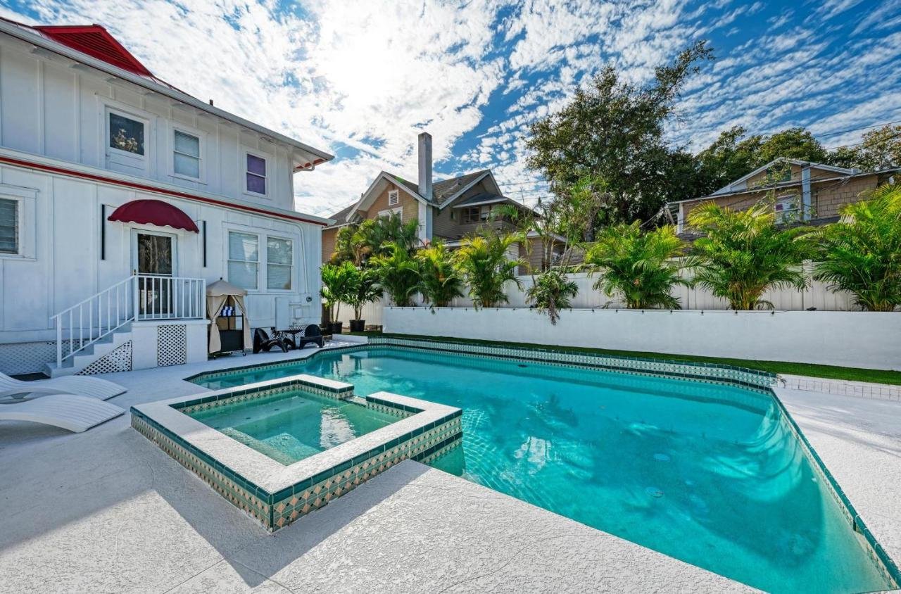 Gallery image of this property