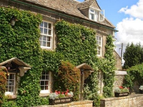 Gallery image of this property