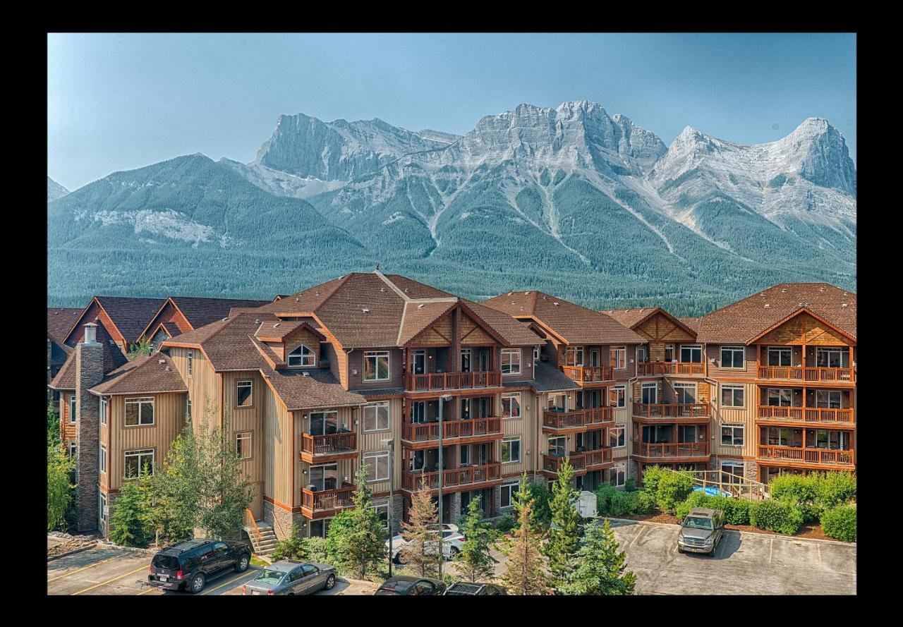 Gallery image of this property