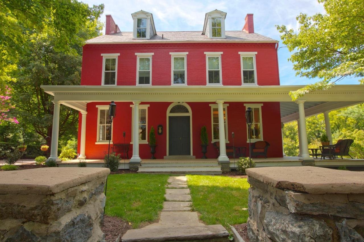 Gallery image of this property